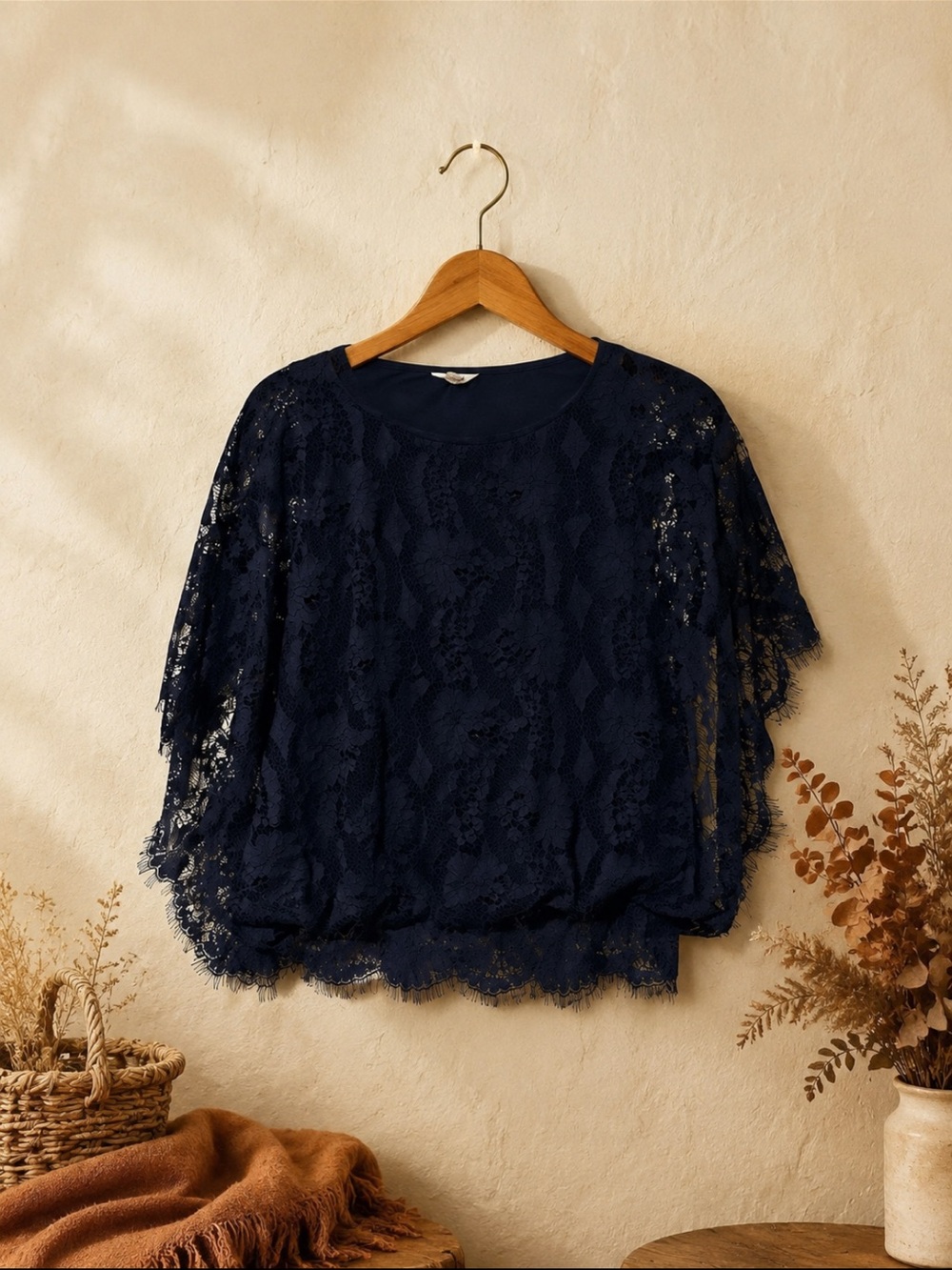 Fossil Navy Floral Lace Flutter Sleeve Blouse Evening Top Date Night XS